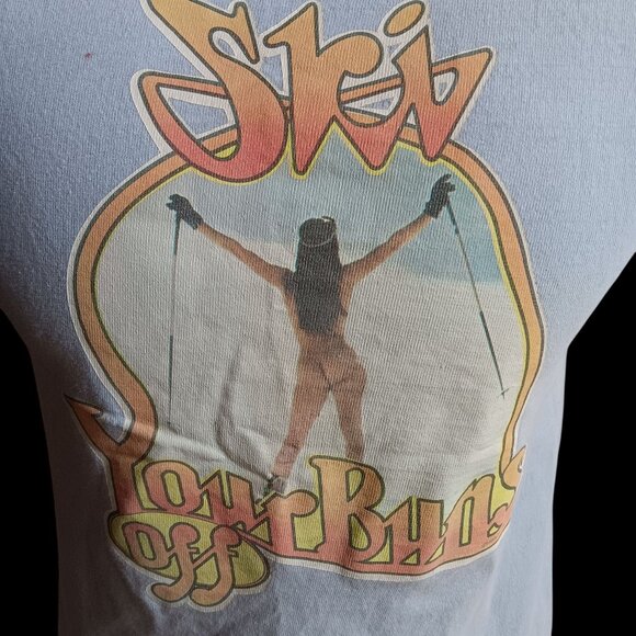 Vintage T-Shirt Small Single Stitch Springfoot 1970s "Ski Your Buns Off" Roach - Picture 1 of 7
